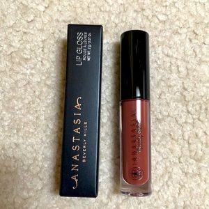 Anastasia Beverly Hills Fudge Lip Gloss